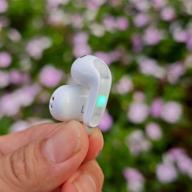 狂甩不掉音浪涌！双飞燕百耳颂 B7 开放式耳机云感佩戴声动全场