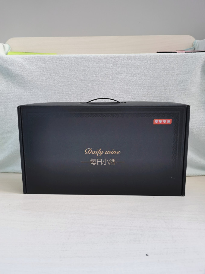 京东京造红葡萄酒