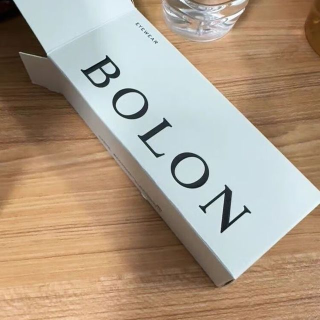 BOLON细框镜：轻盈百搭显脸小
