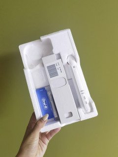 保护牙齿真是太重要了~欧乐B智能电动牙刷