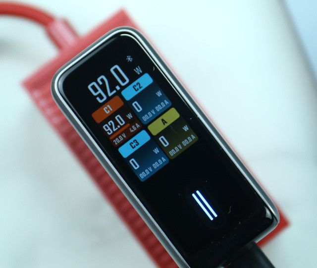 酷态科10号Ultra充电器：科技美学与性能的融合，但还有进步空间