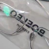 宝丽超轻方框纯钛眼镜：一场轻盈的意外惊喜