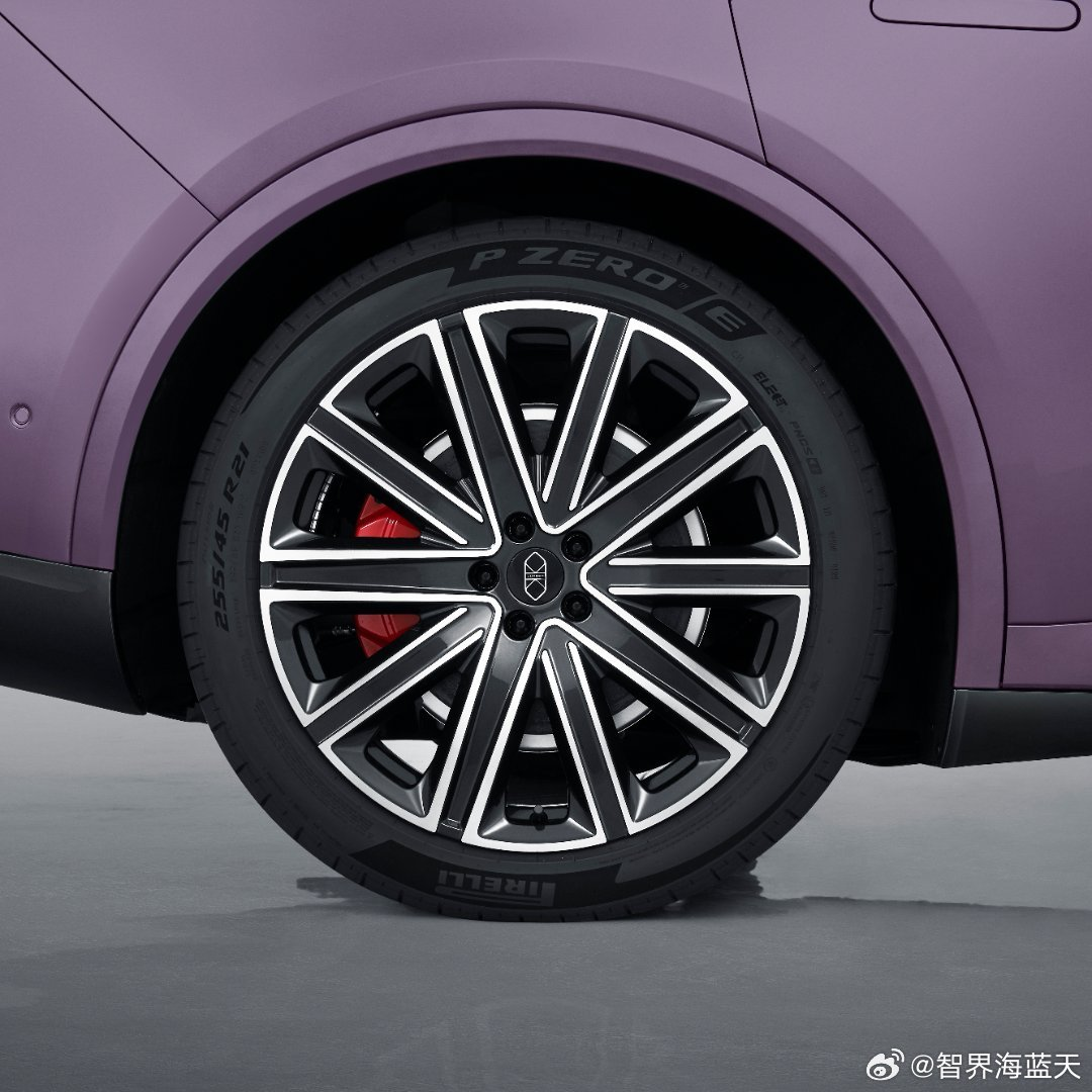 鸿蒙智行智界 X 标上车官图发布:光亮耐用、暴晒不褪色