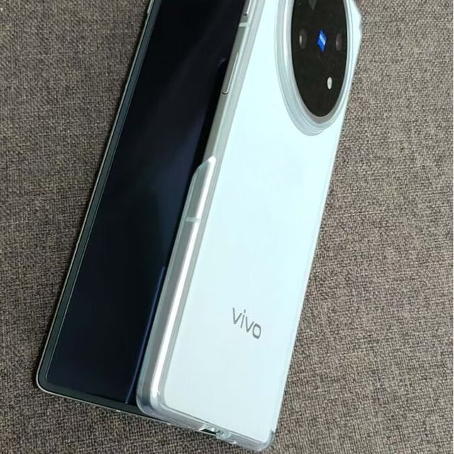 vivo折叠屏手机：设计与工艺亮点