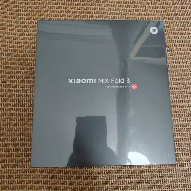 小米MIX Fold 3：折叠屏的商务质感