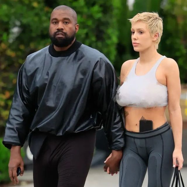 开演唱会被骂、擅长给老婆做奇怪造型的顶流Ye，是多魔幻一男人？