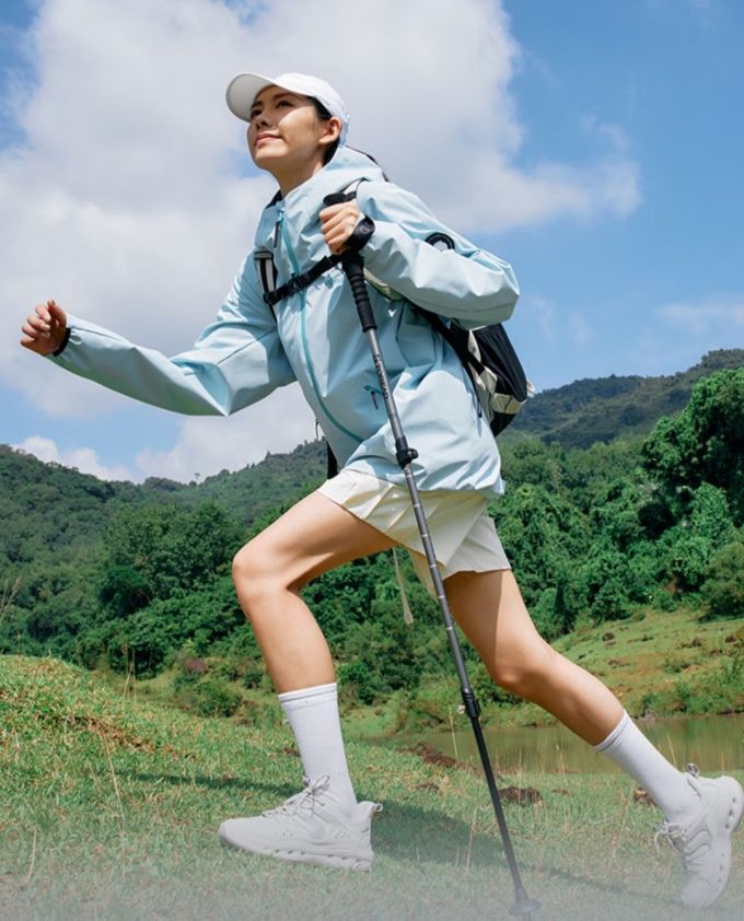 探路者登山装备怎么样 轻便灵活的探路者登山杖_什么值得买