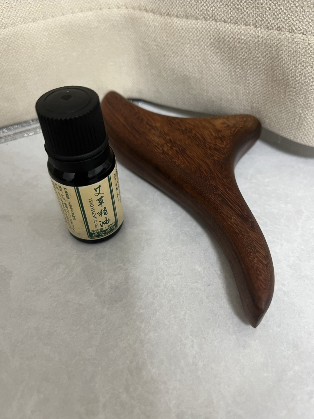 一块多买的金丝绿檀木三角雀按摩器,好用!