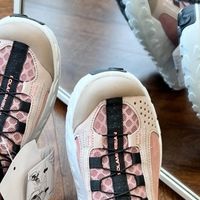 SALOMON萨洛蒙SOLAMPHIBIAN：水陆两栖的户外鞋款