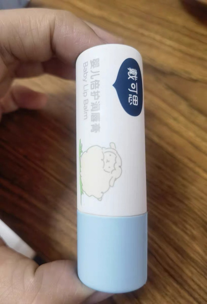 戴可思婴儿润唇膏