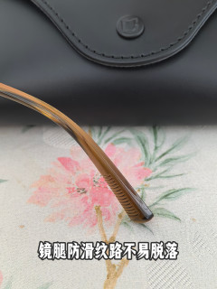 米家琥珀棕色，被追问无数次高颜值米家方框墨镜。