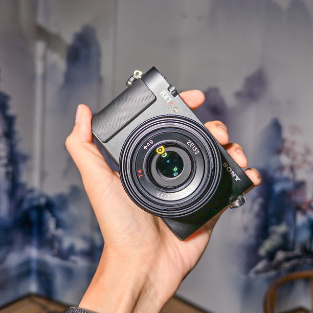 一台让人等待了10年的相机，Sony RX1R III 首发快速上手体验