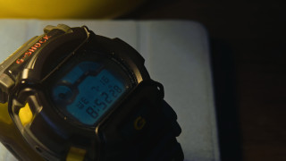 卡西欧dw002，坚固而容易老化的外表壳