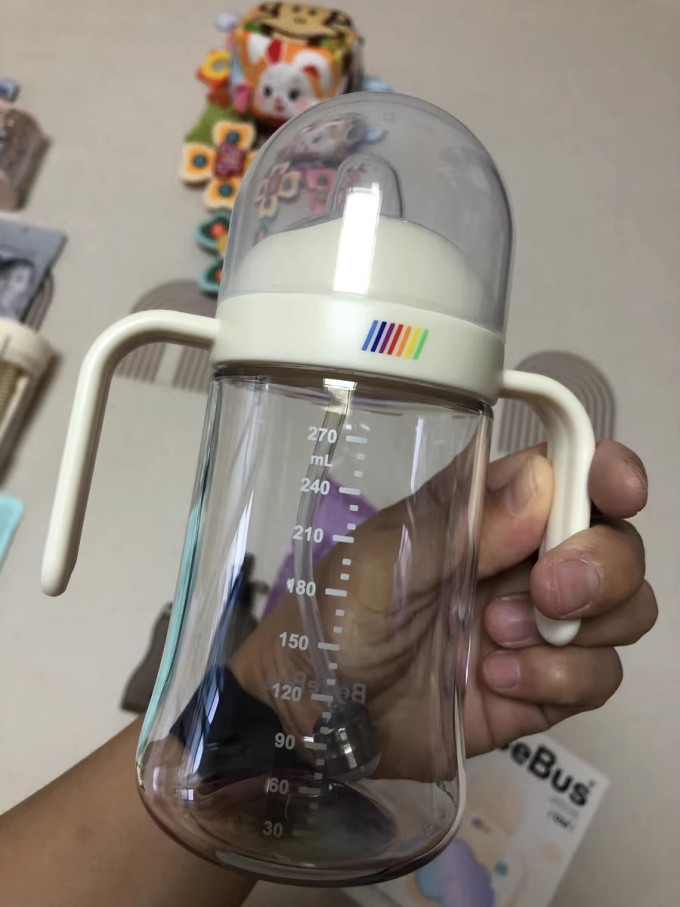 儿童保温杯
