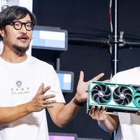 华硕全新联名电竞装备！ROG夜神5080RO姬x初音未来版显卡发布