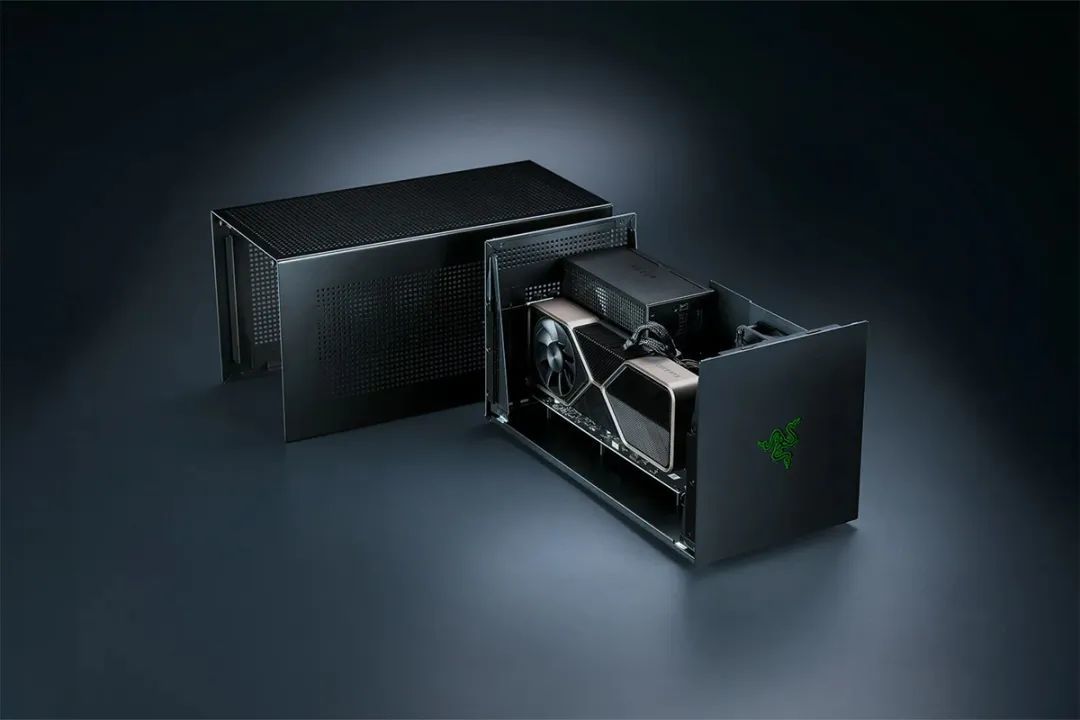 雷蛇战核X V2显卡拓展坞发布,另外还有雷电5拓展坞