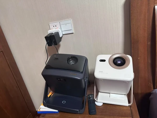 卧室投影仪纠结选择之路之二Vidda M2 Pro