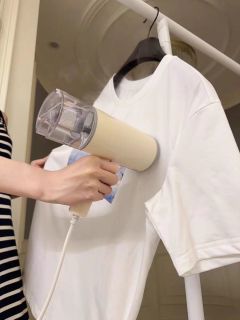 出差旅行必备：奥克斯挂烫机
