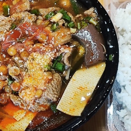 冒胖子市井火锅冒菜（祖庙店）番茄汤底冒川式肉片