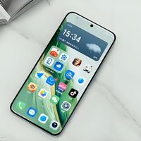 16GB+512GB高配版，从4999元跌至2550元，10倍抗跌+1/1.3英寸