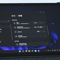 搭载12.96英寸“3K屏”的二合一平板电脑