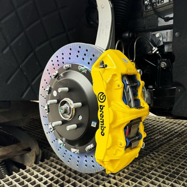 Brembo GT6让刹车不再虚浮