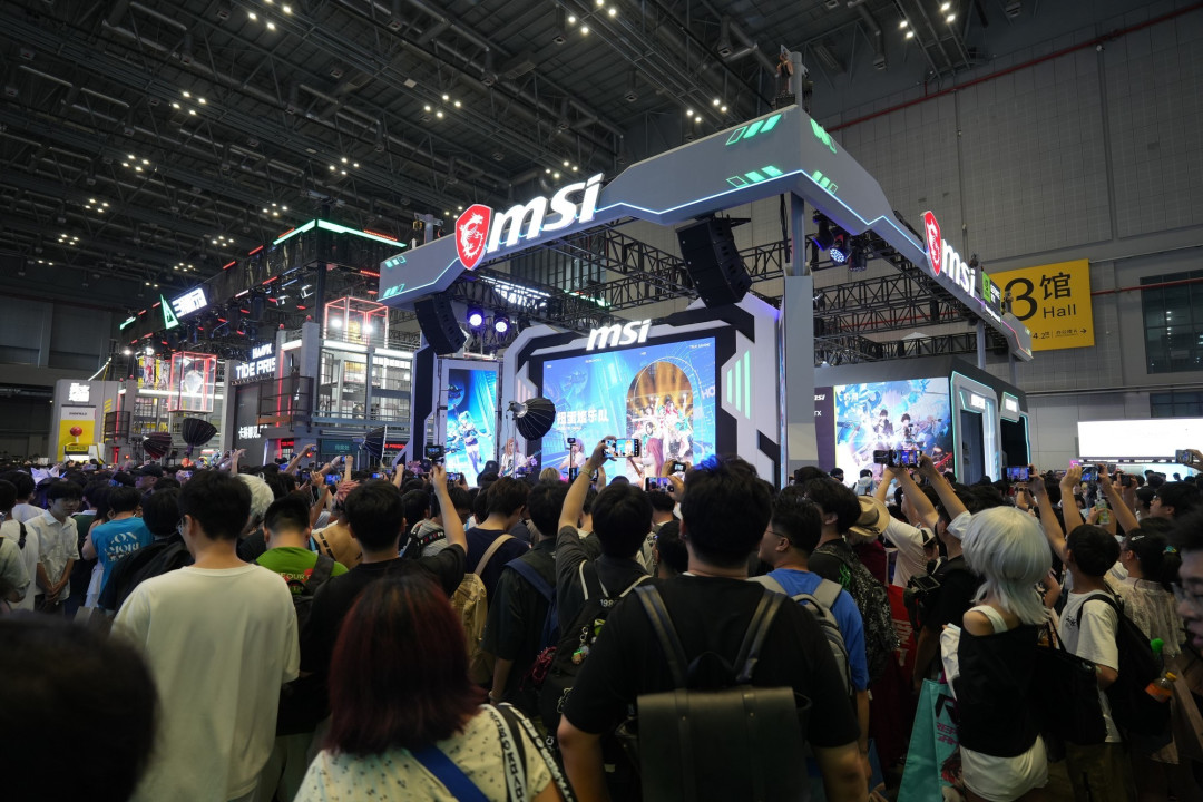 微星科技燃爆BW2025!魔龙姬全家桶领衔未来电竞盛宴