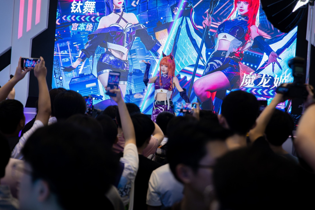 微星科技燃爆BW2025!魔龙姬全家桶领衔未来电竞盛宴