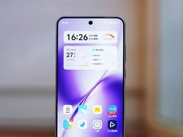 蓝厂以一敌二：vivo X200s高于OPPO Find X8s系列