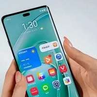 华为开启降价模式，6100mAh+卫星消息，512GB手机售价一降再降