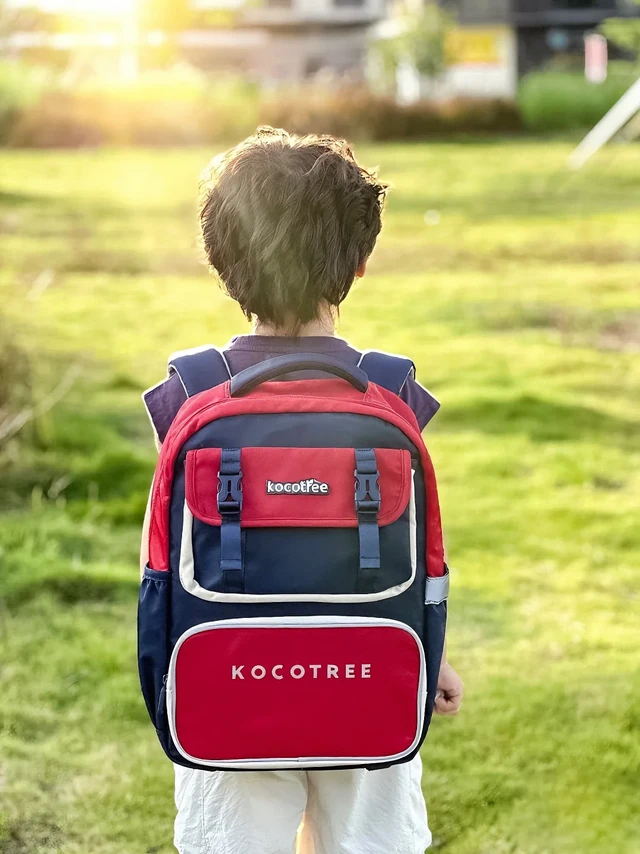 开学给哥哥换的新书包，背出校园松弛感