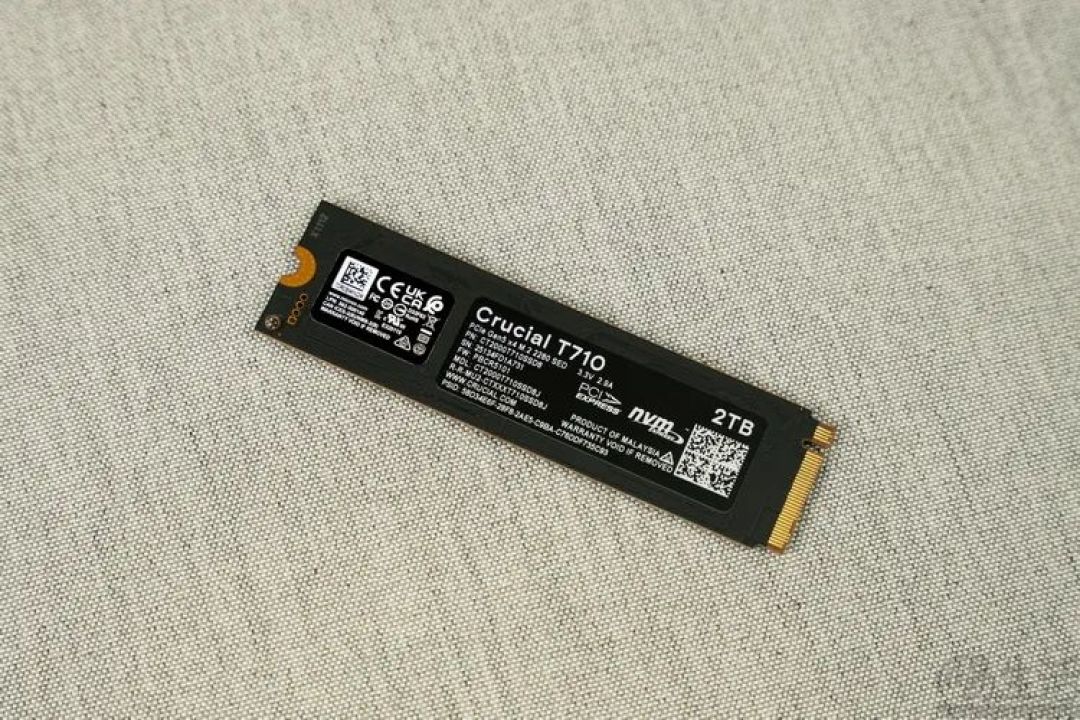 英睿达T710 PCIe5.0 SSD评测：