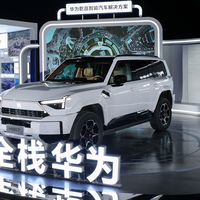 32.99万起开启预售 “豪华智能越野SUV”猛士M817战力拉满！