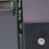 最近想换手机，一直纠结，偶然看到联想moto Razr60 Ultra，