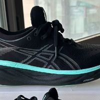 缓震跑鞋的天花板，Asics Gel-Nimbus 25 LITE