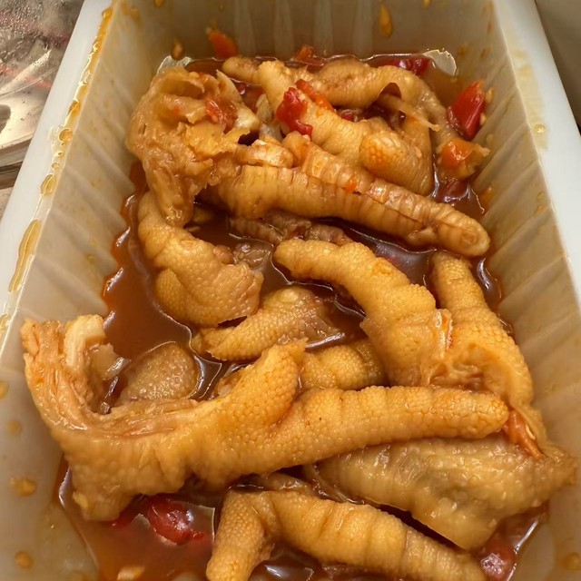 掀开盖子的那一刻，这味道是真上头。