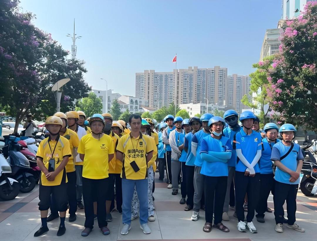 市场监管总局约谈外卖三巨头:叫停恶性竞争,转向服务技术新赛道