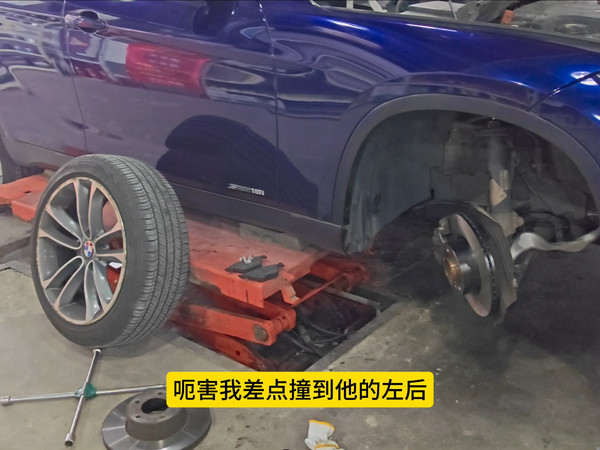 更换TRW刹车盘片，久违的驾驶平衡回来了，什么都对了