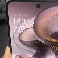 Xiaomi MIX Flip2：折叠屏的时尚与实用兼得