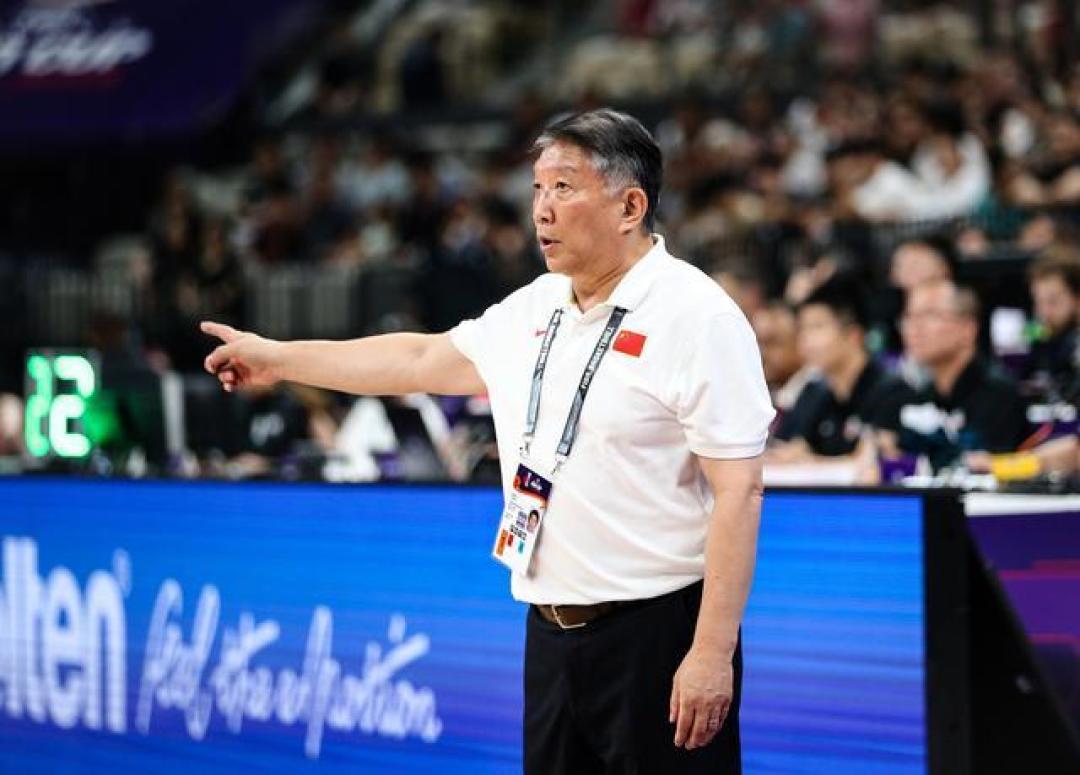 中日女篮双塔不敌三分雨：内线优势难掩现代篮球理念代差