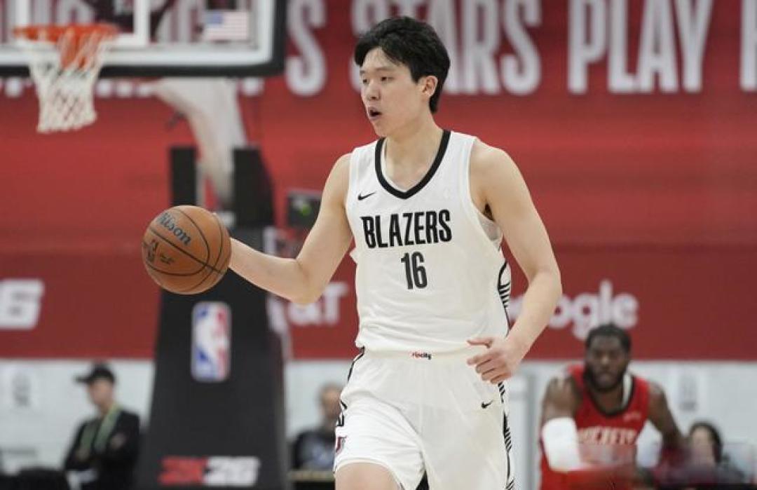 杨瀚森夏联四战展现超预期实力 开拓者为保护新星提前收官备战亚洲杯