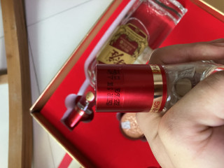五粮液尖庄50度白酒品鉴