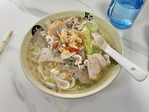 深圳10元的汤粉，2025打工人真实干饭日记