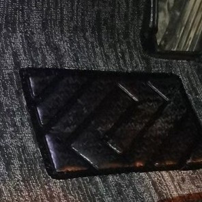 汽车丝圈脚垫：实用内饰好物