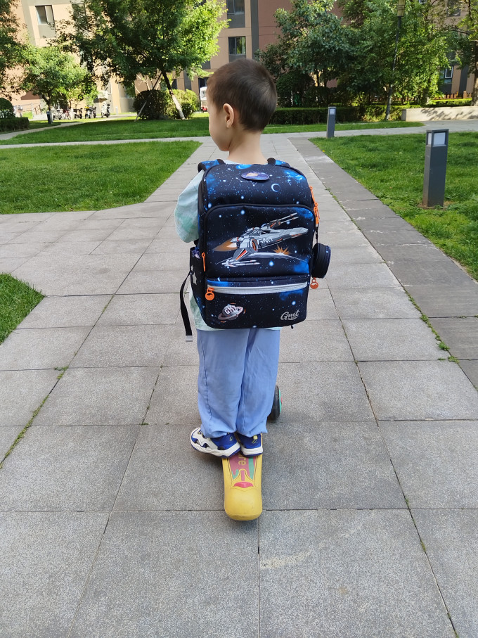 学生书包