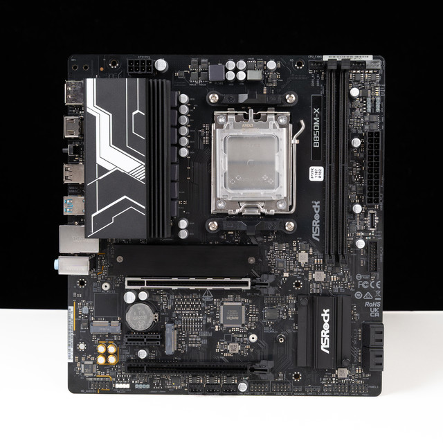 性价比妖板超频指南：华擎B850M-X+9800X3D达成8200C36 48GB！