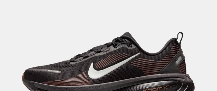 NIKE VOMERO 18 缓震与透气性评测