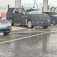 小米首款增程SUV曝光