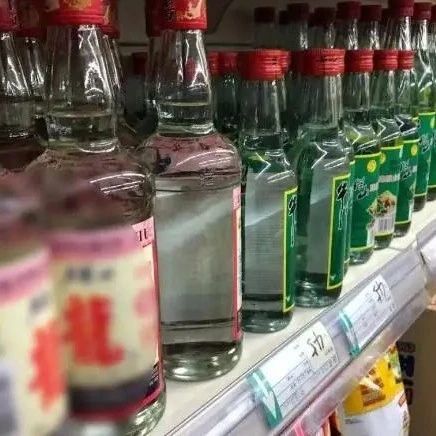 中国3大倒霉酒，曾风靡全国，现在却在超市货架积灰，令人唏嘘