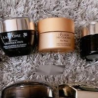 什么眼霜去皱效果好？祛皱眼霜排行榜前十名力荐，必买清单列举！